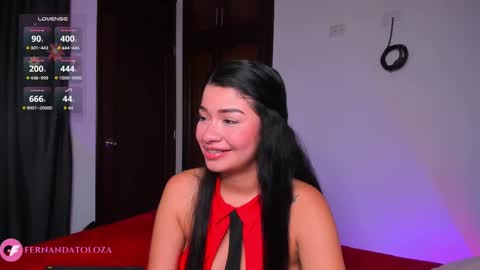 Snapshot of merlia_model chatting on 10.27.25 instagram fernandatoloza01  online show from 10.27.25