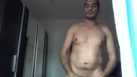 meroll3 online show from 11.28.25