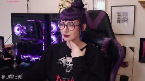 merrick monroe  online show from 11.05.25