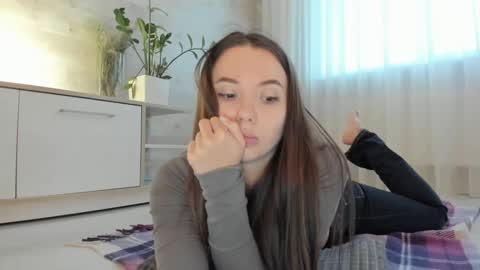 Snapshot of meryfoxxx chatting on 01.21.25 meryfoxxx online show from 01.21.25