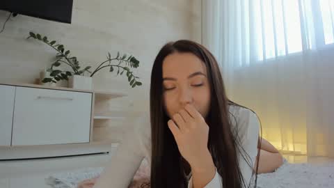 Snapshot of meryfoxxx chatting on 09.25.25 meryfoxxx online show from 09.25.25