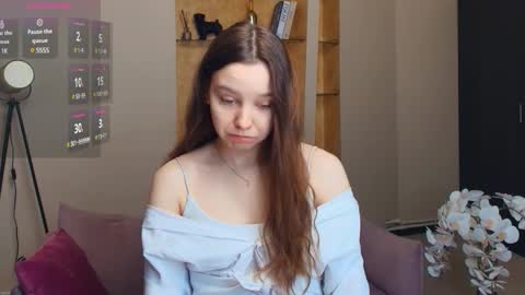 Snapshot of meryldell chatting on 12.05.25 Lollita online show from 12.05.25