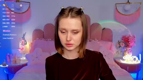 Snapshot of merylew chatting on 05.16.26 Anna online show from 05.16.26