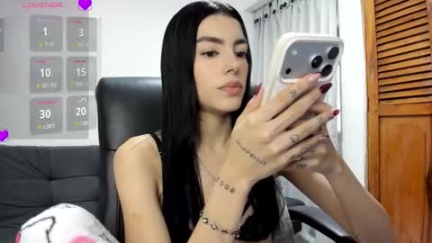 Mery Summer online show from 12.16.25