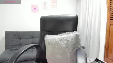 Mery Summer online show from 04.30.26