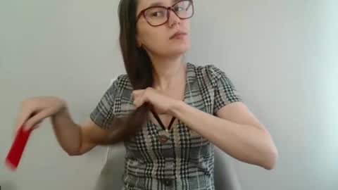 Jessica online show from 10.15.25