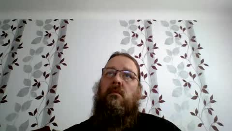 Snapshot of metallbuddy chatting on 08.09.26 ask me online show from 08.09.26