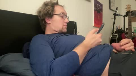 Snapshot of metallica92786 chatting on 12.28.24 metallica92786 online show from 12.28.24