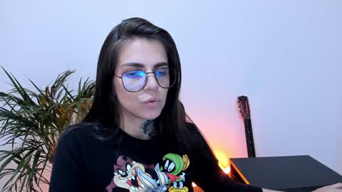 Snapshot of meurief chatting on 01.28.25 Meurif online show from 01.28.25