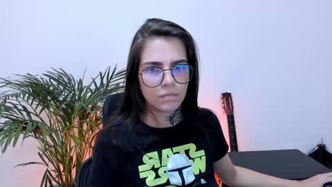 Snapshot of meurief chatting on 03.03.25 Meurif online show from 03.03.25