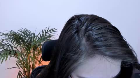 Snapshot of meurief chatting on 03.03.25 Meurif online show from 03.03.25