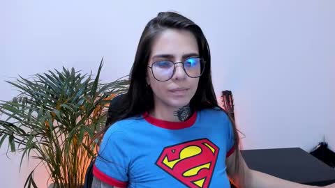 Snapshot of meurief chatting on 03.09.25 Meurif online show from 03.09.25