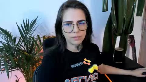 Snapshot of meurief chatting on 09.14.25 Meurif online show from 09.14.25