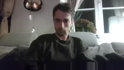Snapshot of mew_606 chatting on 05.15.26 mew online show from 05.15.26