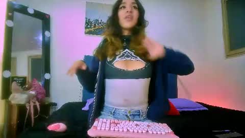 mew_alix online show from 06.18.26