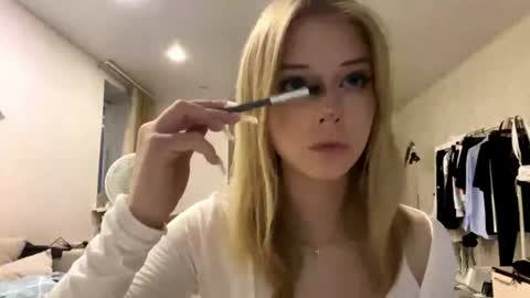 Lilith online show from 07.12.26
