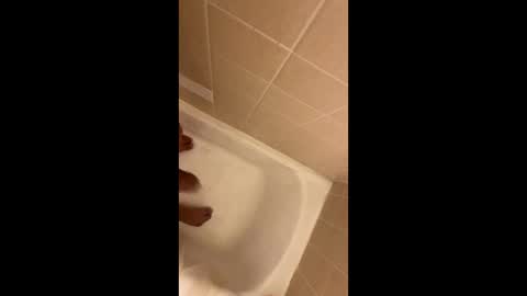 Snapshot of mexbando chatting on 02.05.25 CUMSHOW online show from 02.05.25