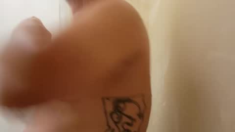 Snapshot of mexidaddycan chatting on 01.04.25 mexidaddycan online show from 01.04.25