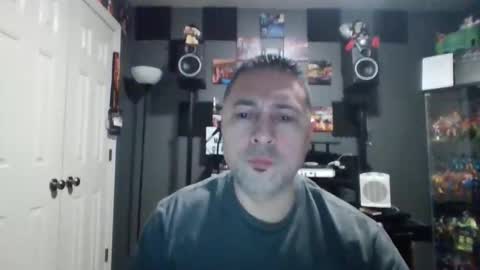 Snapshot of mexirican80 chatting on 02.03.26 The MexiRican online show from 02.03.26