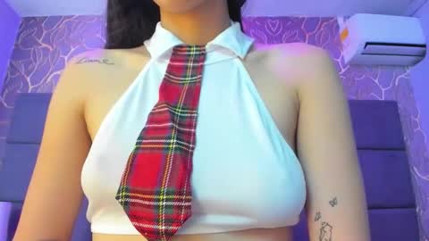 Snapshot of mey_doll chatting on 09.20.25 Your Mey online show from 09.20.25