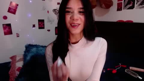 Snapshot of meygan_ chatting on 12.14.25 meygan_ online show from 12.14.25