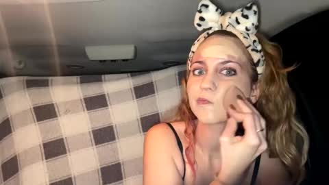 Snapshot of mezzy69 chatting on 01.07.25 mezzy69 online show from 01.07.25