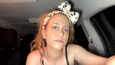 Snapshot of mezzy69 chatting on 01.19.25 mezzy69 online show from 01.19.25