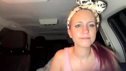 Snapshot of mezzy69 chatting on 01.26.25 mezzy69 online show from 01.26.25