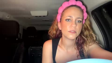 Snapshot of mezzy69 chatting on 02.08.25 mezzy69 online show from 02.08.25