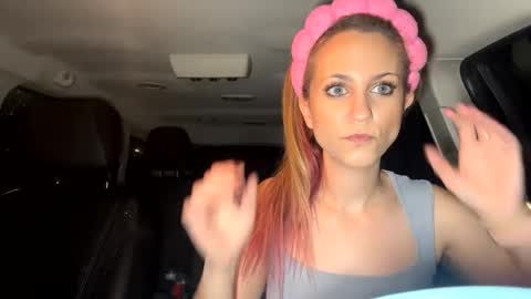 Snapshot of mezzy69 chatting on 02.12.25 mezzy69 online show from 02.12.25