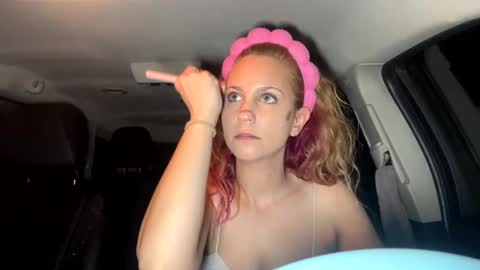 Snapshot of mezzy69 chatting on 03.01.25 mezzy69 online show from 03.01.25