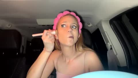 Snapshot of mezzy69 chatting on 03.09.25 mezzy69 online show from 03.09.25