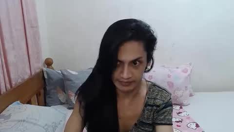 Snapshot of mhaekhalifa chatting on 01.07.26 Mary Mhae online show from 01.07.26