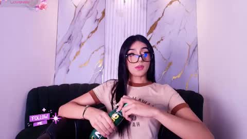 Mhia Kate online show from 05.06.26