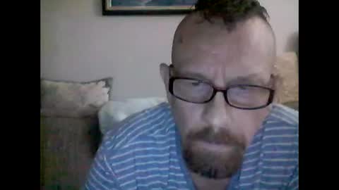 Snapshot of mhitch924 chatting on 05.24.26 mhitch924 online show from 05.24.26