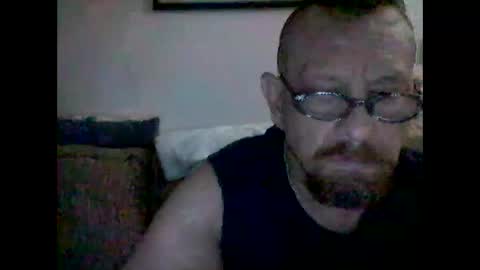 Snapshot of mhitch924 chatting on 05.29.26 mhitch924 online show from 05.29.26
