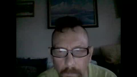Snapshot of mhitch924 chatting on 05.31.26 mhitch924 online show from 05.31.26