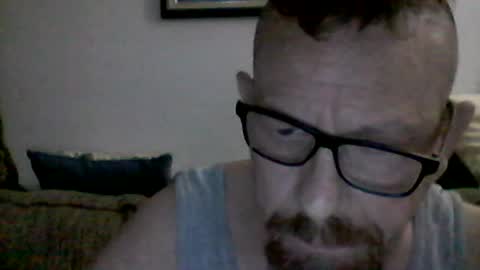 Snapshot of mhitch924 chatting on 06.19.26 mhitch924 online show from 06.19.26