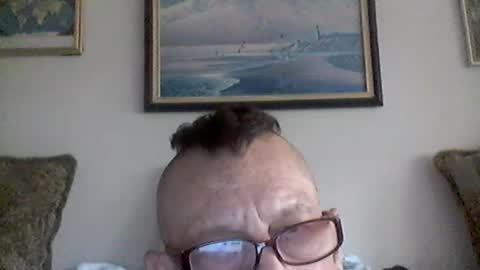 Snapshot of mhitch924 chatting on 08.01.26 mhitch924 online show from 08.01.26