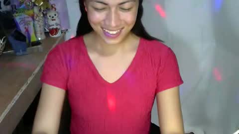 Mia online show from 10.08.25