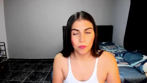 mia_18nice online show from 04.11.26