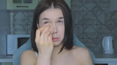 Mia online show from 03.06.25