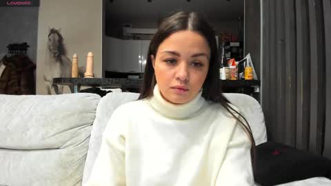 Mia online show from 01.15.25