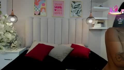 Snapshot of mia__bailey_ chatting on 05.05.26 mia__bailey_ online show from 05.05.26