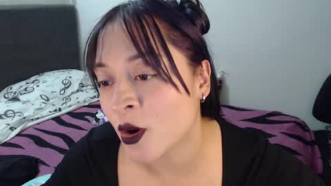 mia online show from 01.05.25