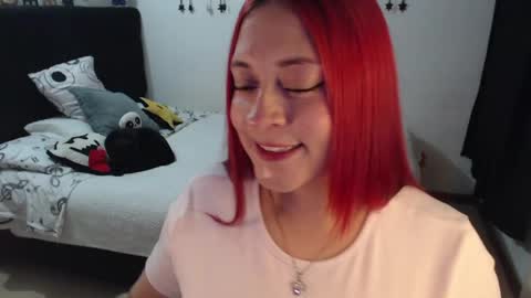 Snapshot of mia_adams_red chatting on 05.27.26 mia online show from 05.27.26