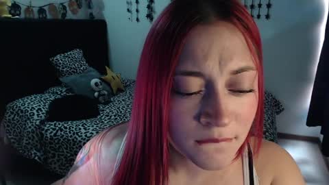 Snapshot of mia_adams_red chatting on 05.30.26 mia online show from 05.30.26