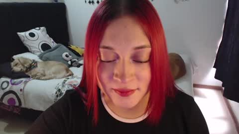 Snapshot of mia_adams_red chatting on 06.14.26 mia online show from 06.14.26