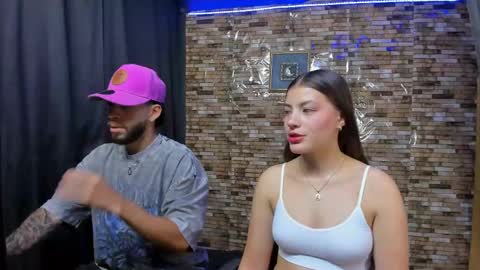 Snapshot of mia_and_vincentt chatting on 03.02.25 Mia and vincentt model indepent online show from 03.02.25