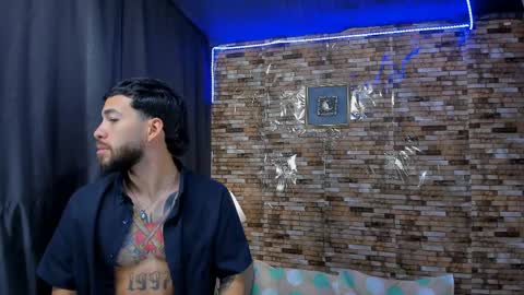 Snapshot of mia_and_vincentt chatting on 03.07.25 Mia and vincentt model indepent online show from 03.07.25